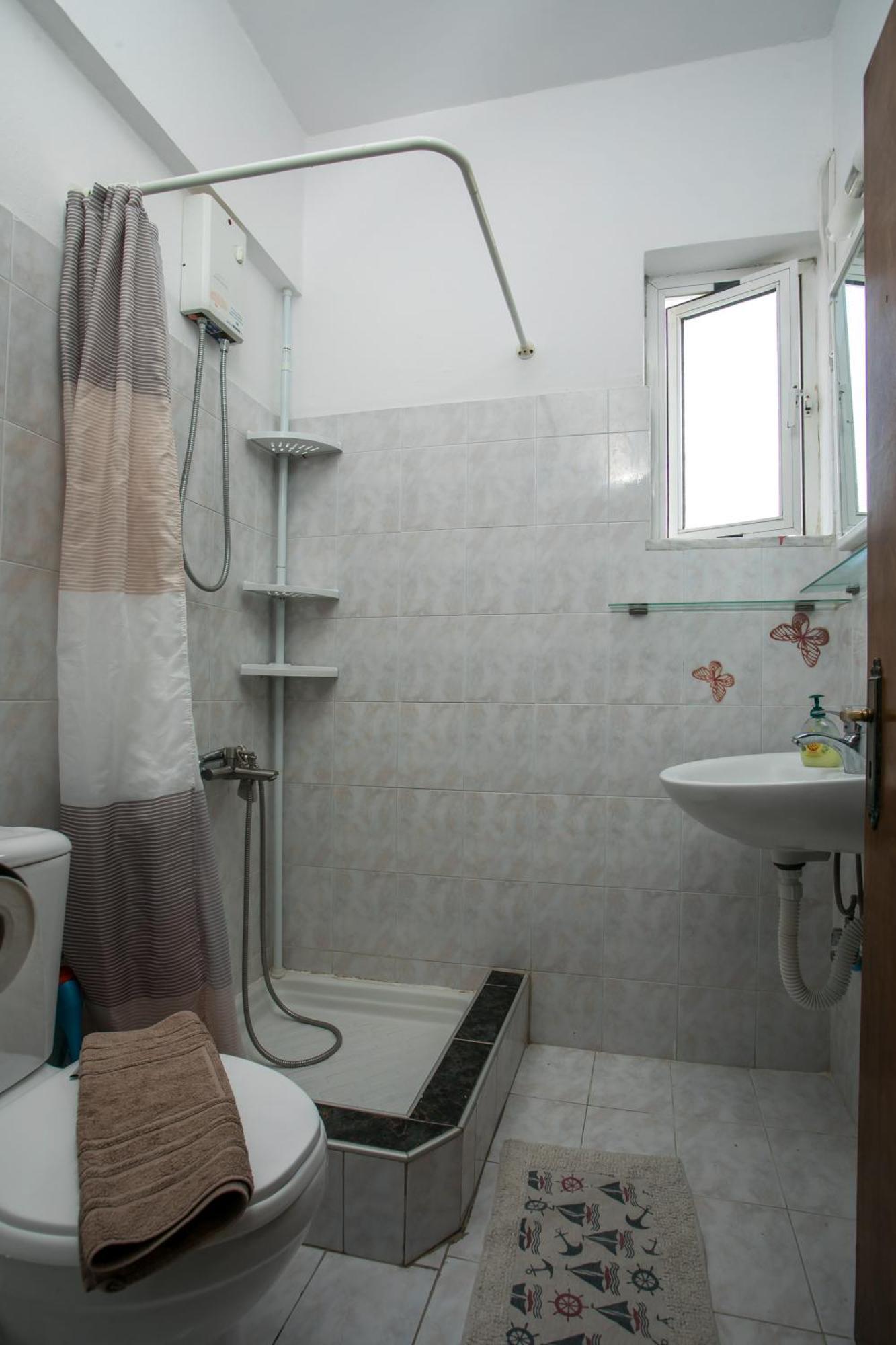 Dimitris Studios & Apartments ファリラキ エクステリア 写真